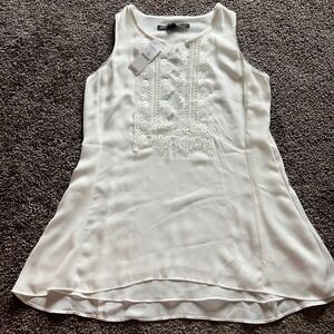 White House Black Market Ecru Lace Sleeveless Top Blouse XXS‎